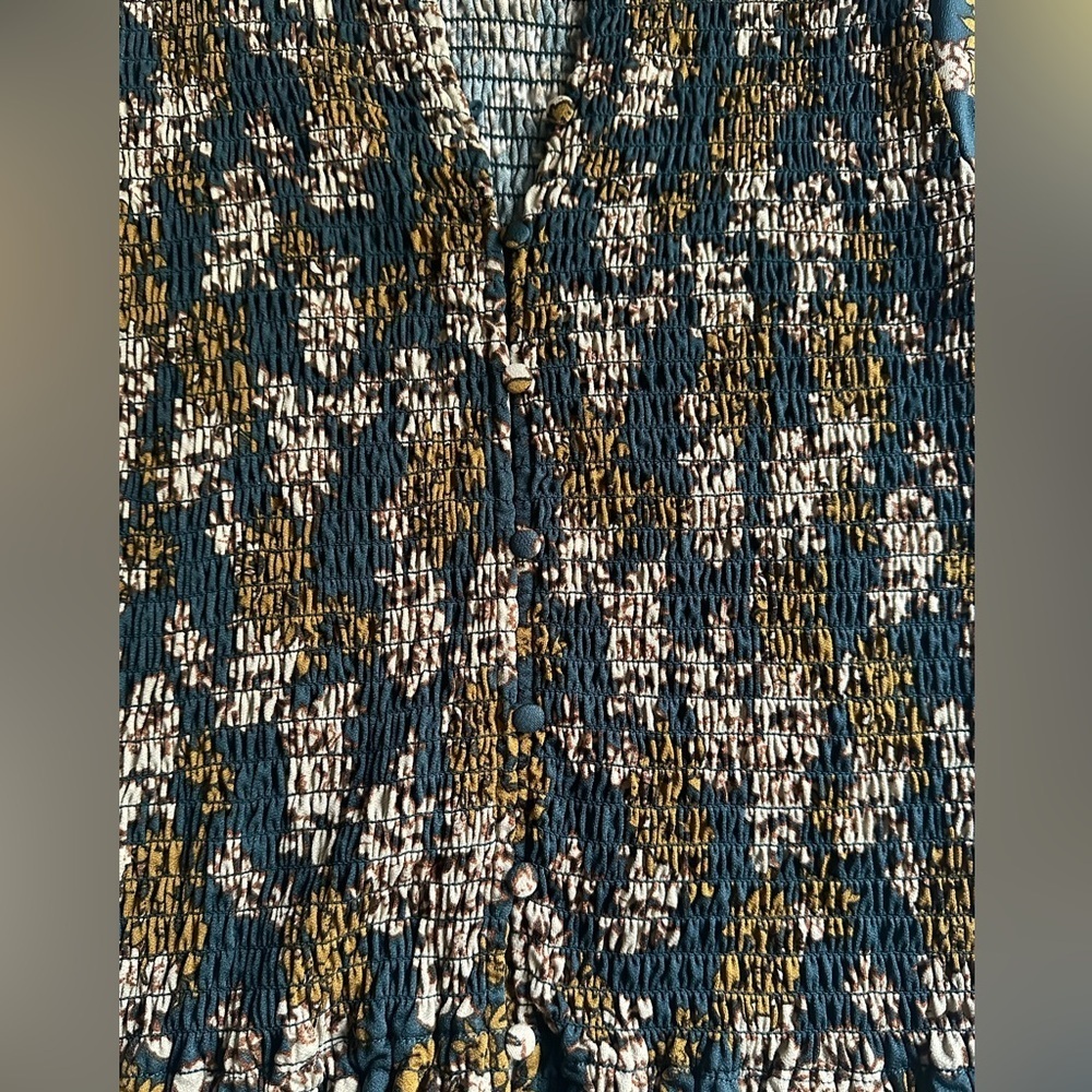 Gimmicks by BKE Floral Smocked Blouse in Teal and Brown - Picture 14 of 16